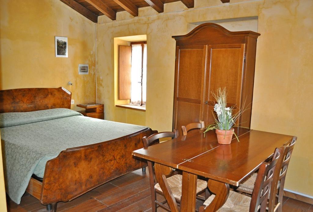 Borgo Isola Santa Pensionat Exteriör bild