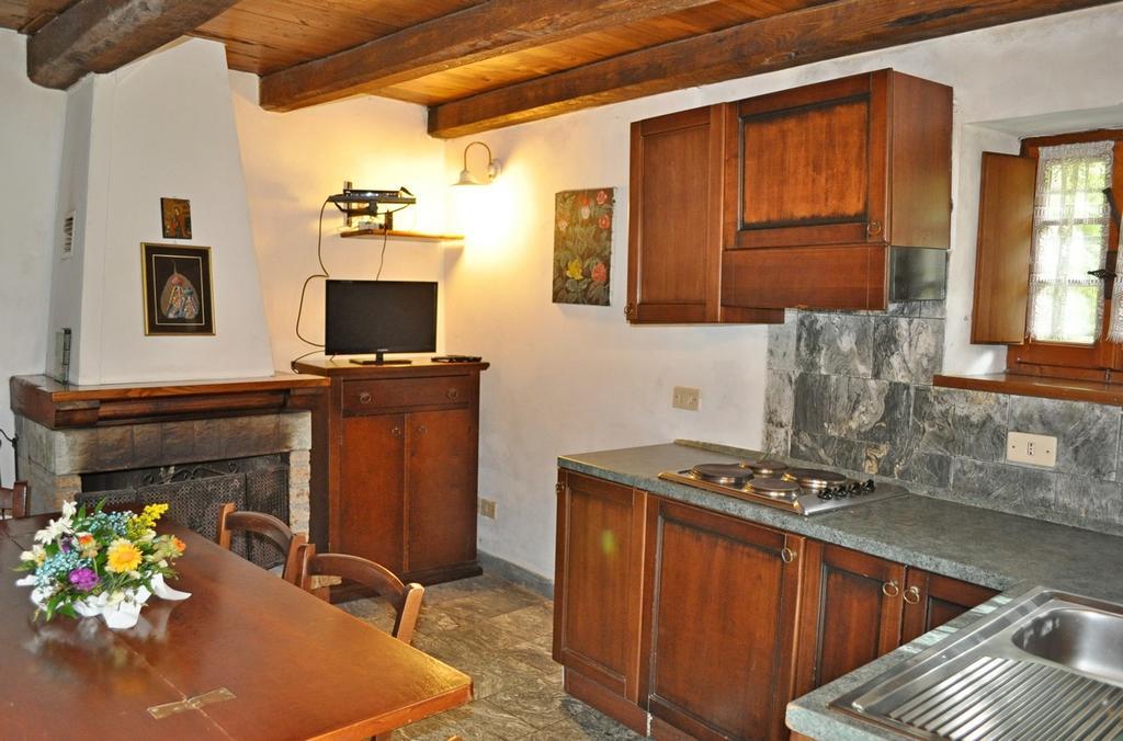 Borgo Isola Santa Pensionat Exteriör bild